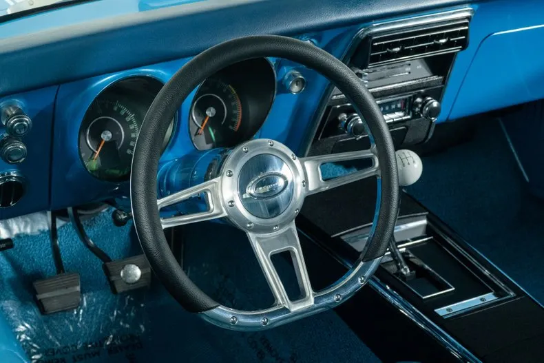 1967 chevrolet camaro image 2